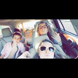 Meet your Posher, Savannah